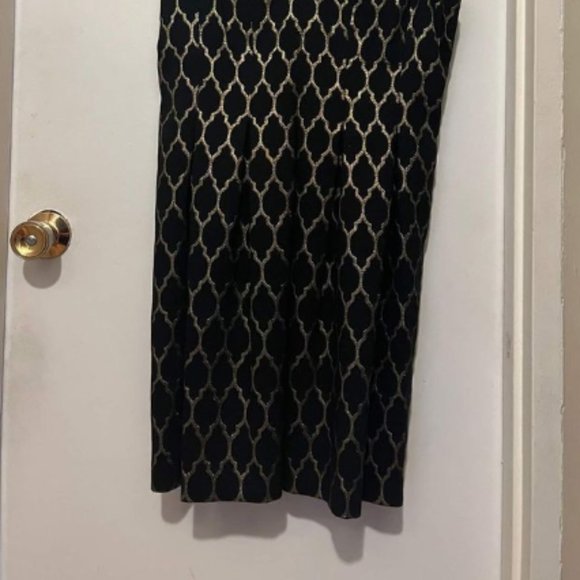 Black and Gold Pattern Cocktail Dress - Vince Camuto - Picture 2 of 4